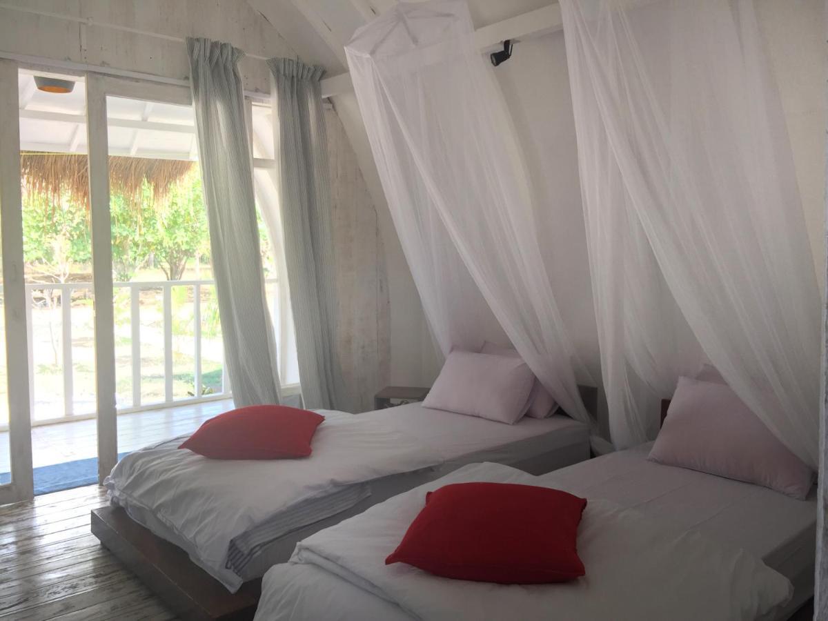Maleo Moyo Hotel & Dive Resort Moyo Island Exterior foto